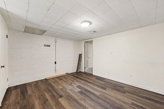 1597 Greenview Drive, Ann Arbor, MI 48103