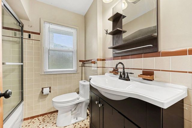 1597 Greenview Drive, Ann Arbor, MI 48103