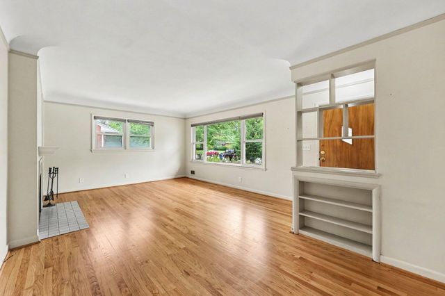 1597 Greenview Drive, Ann Arbor, MI 48103