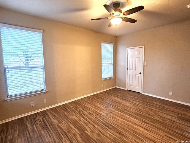 300 EAGLE FLIGHT, Cibolo, TX 78108