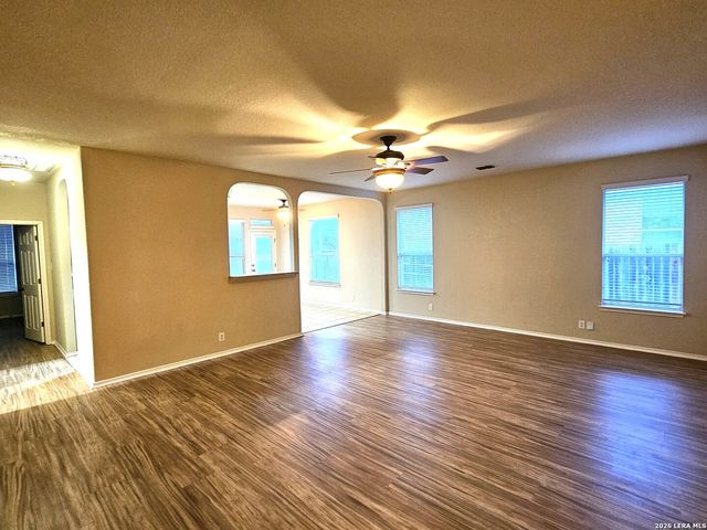 300 EAGLE FLIGHT, Cibolo, TX 78108