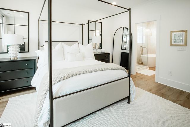 8 Toynbee Drive, Simpsonville, SC 29681