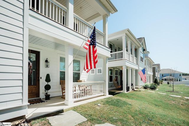 8 Toynbee Drive, Simpsonville, SC 29681