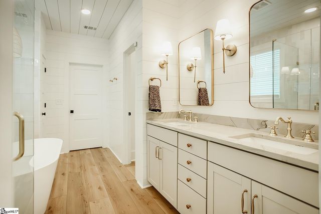 8 Toynbee Drive, Simpsonville, SC 29681