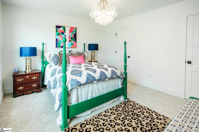 8 Toynbee Drive, Simpsonville, SC 29681