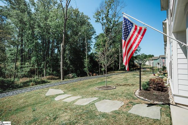 8 Toynbee Drive, Simpsonville, SC 29681