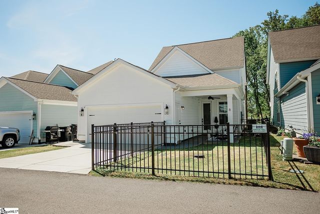 8 Toynbee Drive, Simpsonville, SC 29681