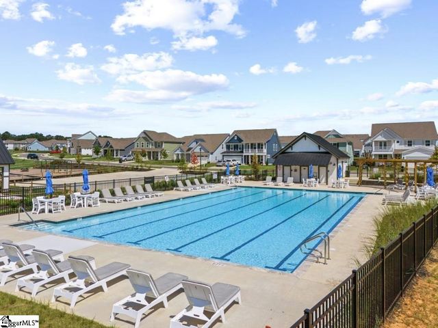 8 Toynbee Drive, Simpsonville, SC 29681