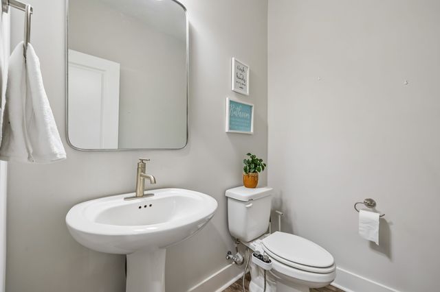 226 Southmen Ln, Spring Hill, TN 37174