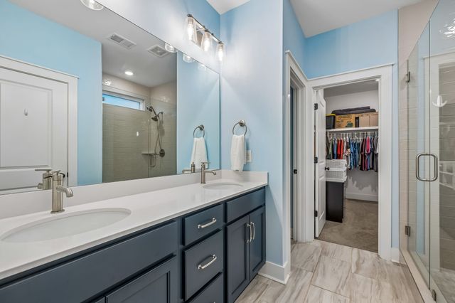 226 Southmen Ln, Spring Hill, TN 37174
