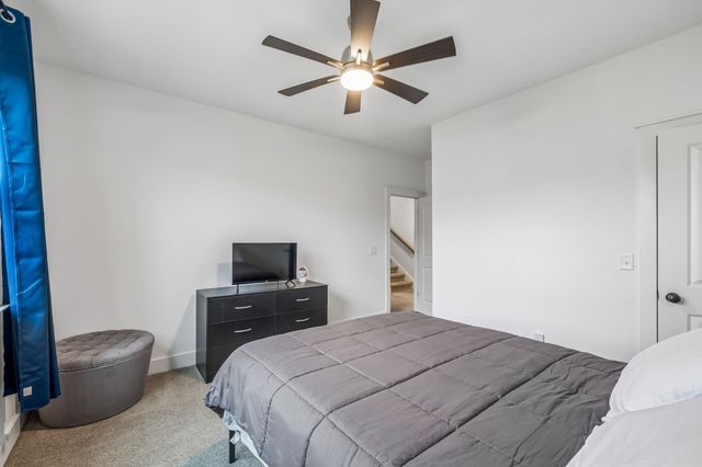 226 Southmen Ln, Spring Hill, TN 37174