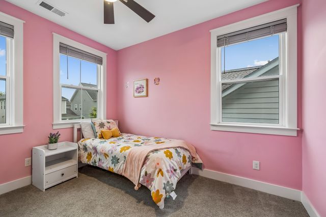 226 Southmen Ln, Spring Hill, TN 37174