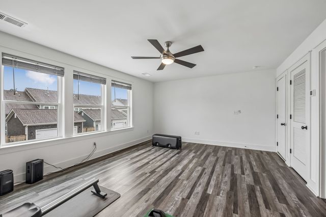 226 Southmen Ln, Spring Hill, TN 37174