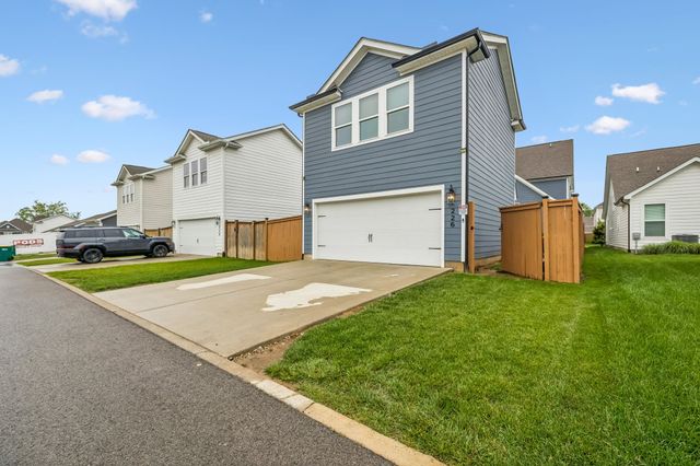 226 Southmen Ln, Spring Hill, TN 37174