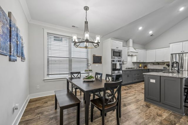 226 Southmen Ln, Spring Hill, TN 37174