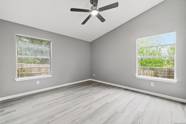 6411 ROYALTY PT, San Antonio, TX 78238