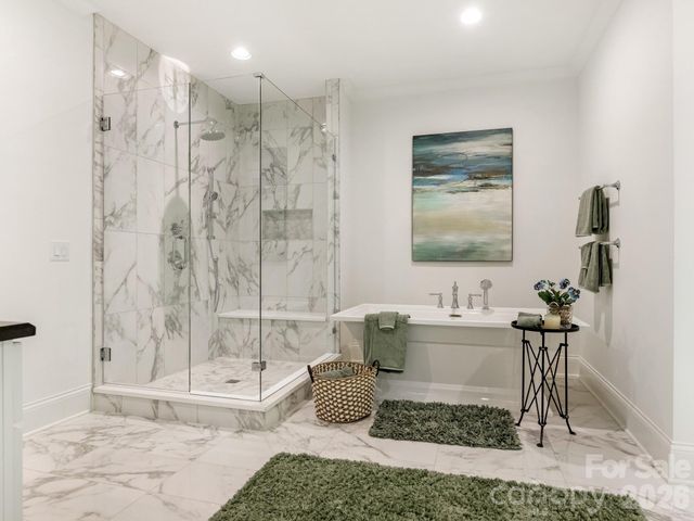 405 Audrey Place, Charlotte, NC 28226