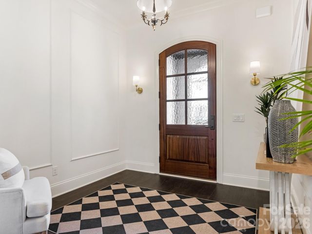 405 Audrey Place, Charlotte, NC 28226