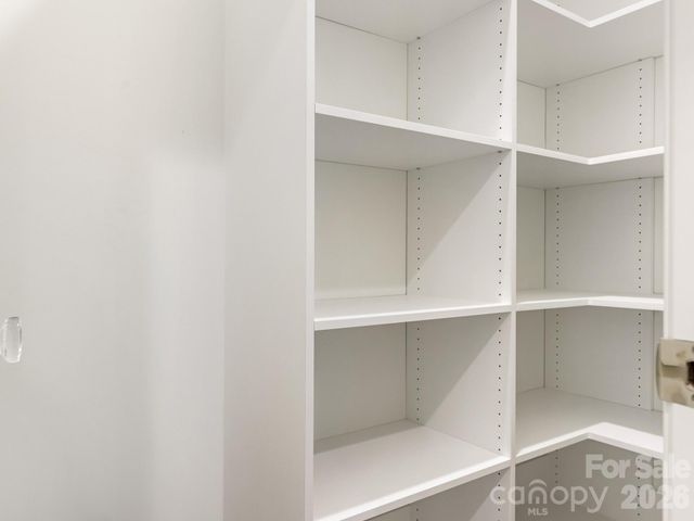 405 Audrey Place, Charlotte, NC 28226