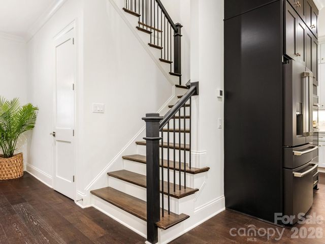 405 Audrey Place, Charlotte, NC 28226