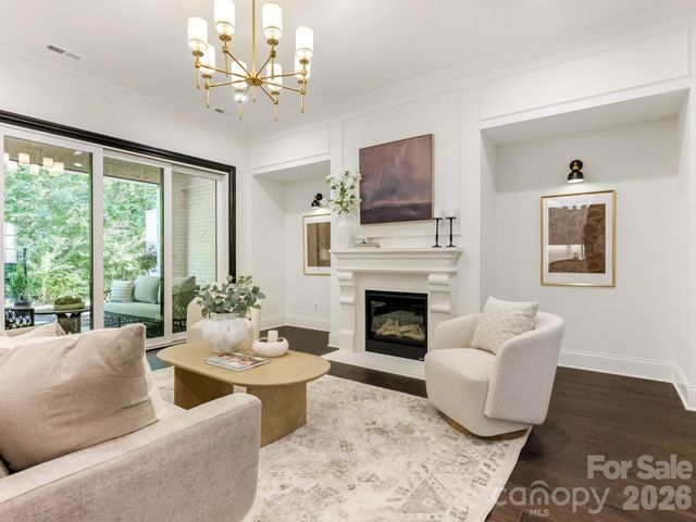 405 Audrey Place, Charlotte, NC 28226