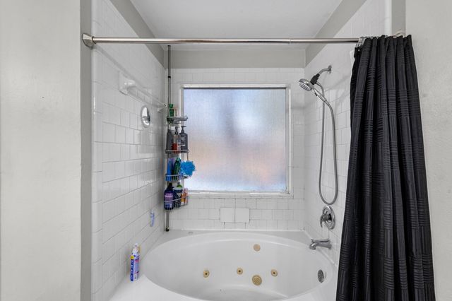 313 Trailride Road, Angleton, TX 77515