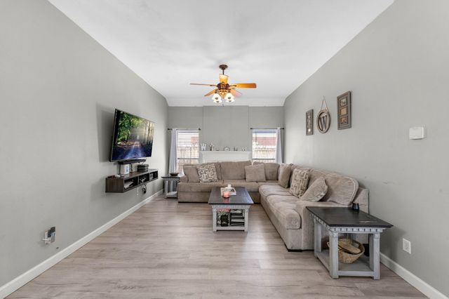 313 Trailride Road, Angleton, TX 77515