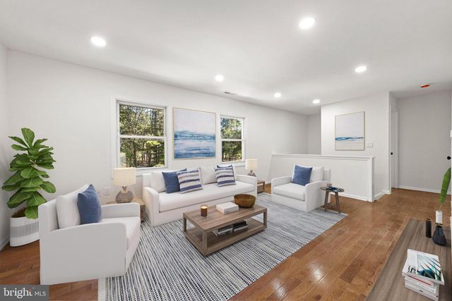 716 6TH RD, Newtonville, NJ 08346