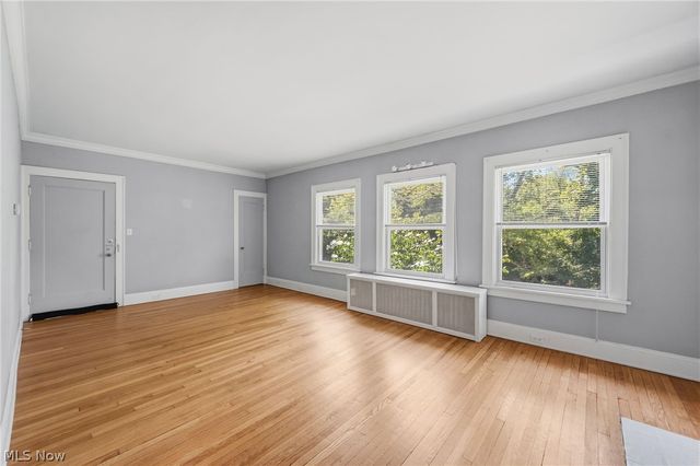 2075 Coventry Road 2, Cleveland Heights, OH 44118