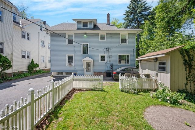 2075 Coventry Road 2, Cleveland Heights, OH 44118