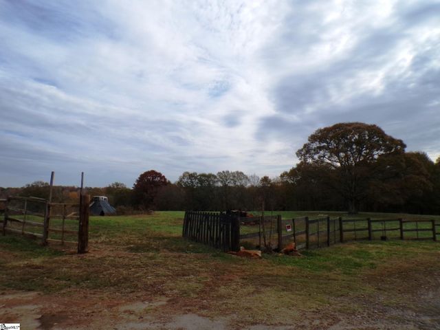 850 Springdale Road, Cowpens, SC 29330