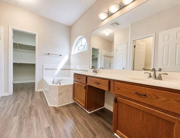 1235 Blackthorn DR, Pflugerville, TX 78660