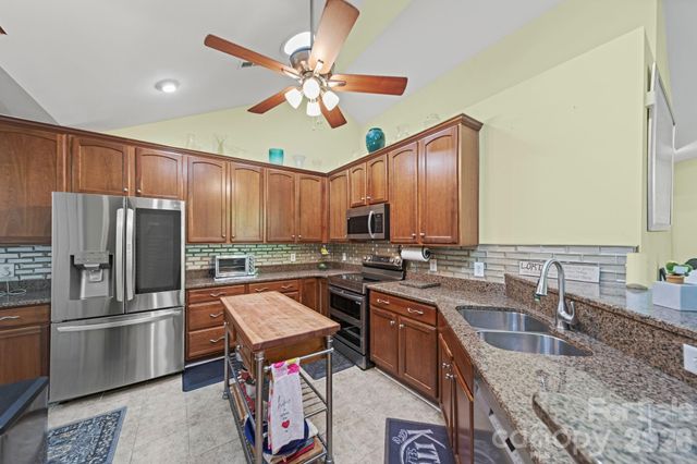 5418 Prosperity View Drive, Charlotte, NC 28269