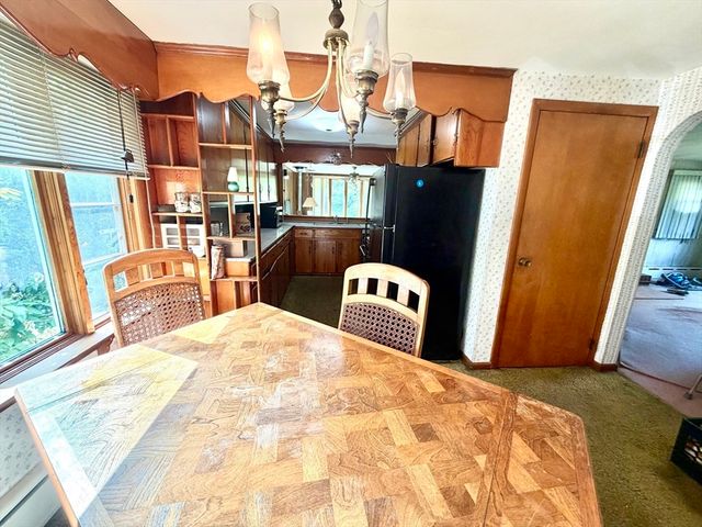 817 Somers Rd, East Longmeadow, MA 01028