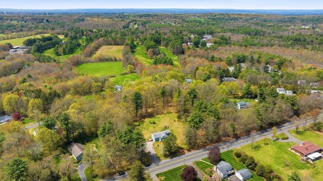 817 Somers Rd, East Longmeadow, MA 01028