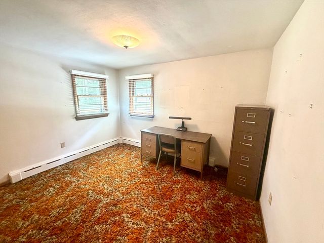 817 Somers Rd, East Longmeadow, MA 01028