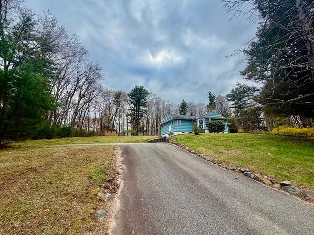 817 Somers Rd, East Longmeadow, MA 01028