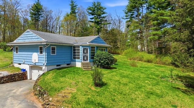 817 Somers Rd, East Longmeadow, MA 01028