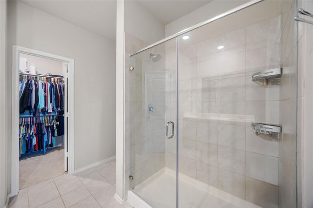 523 High Holly Circle, Magnolia, TX 77354