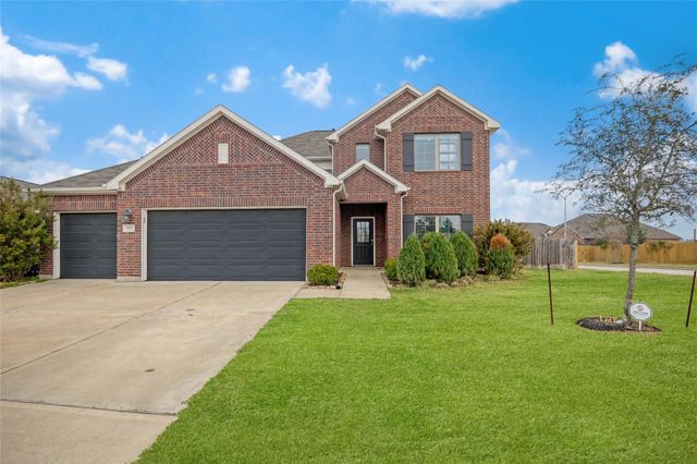 523 High Holly Circle, Magnolia, TX 77354