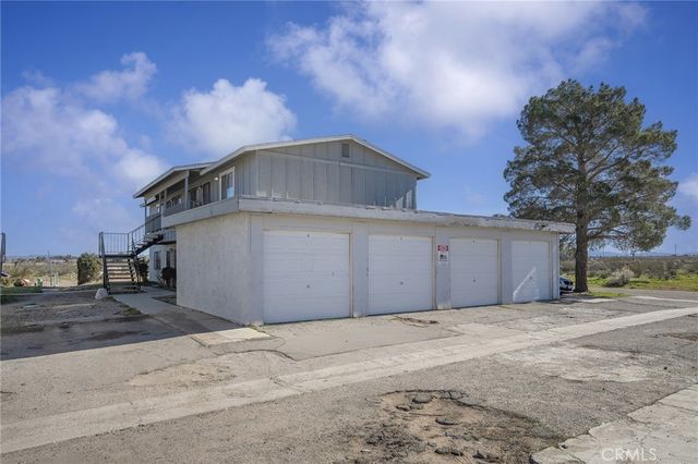 17926 Hermosa Road, Adelanto, CA 92301