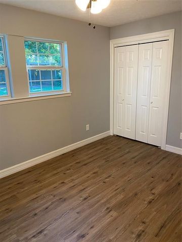 6109 Arthington Street, Houston, TX 77053