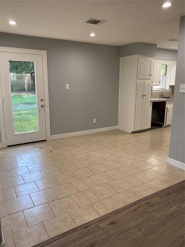 6109 Arthington Street, Houston, TX 77053