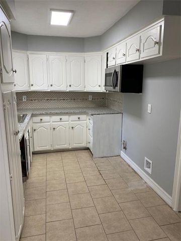 6109 Arthington Street, Houston, TX 77053
