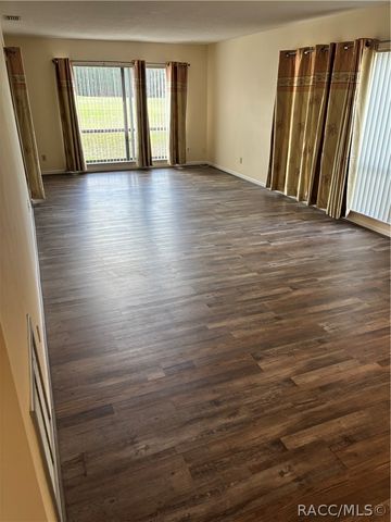 57 Chinaberry Circle, Homosassa, FL 34446