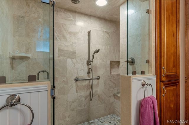 8614 W Varricchio Lane, Crystal River, FL 34428