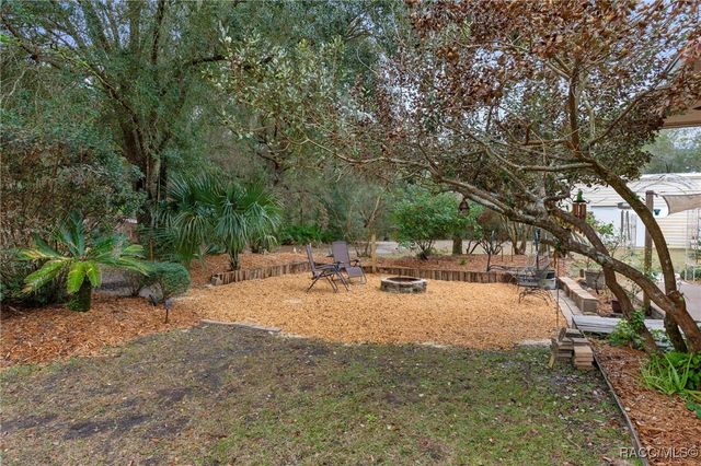 8614 W Varricchio Lane, Crystal River, FL 34428