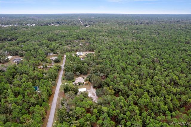 8614 W Varricchio Lane, Crystal River, FL 34428