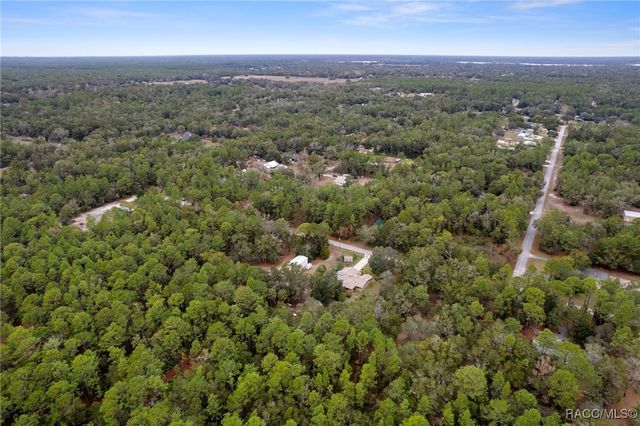 8614 W Varricchio Lane, Crystal River, FL 34428