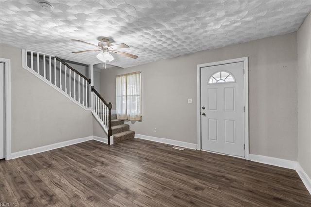 3015 Wickham AVE, Newport News, VA 23607